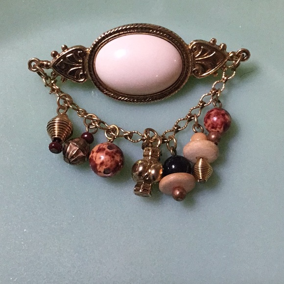 unmarked Jewelry - Late 80’s Early 90’s Brooch